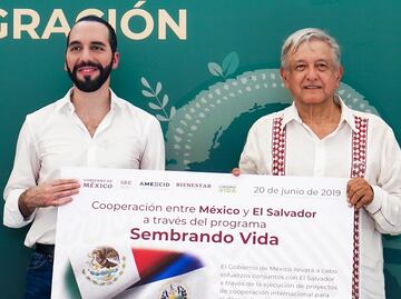 Mexico gives USD$30 million grant to El Salvador as part of Central America plan