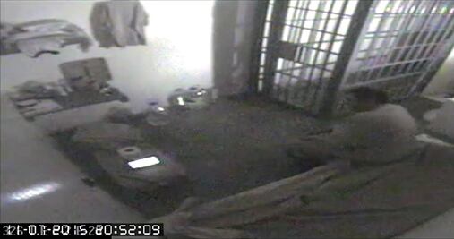 Cepillo dental, un ‘lujo’ cada 6 meses para "El Chapo"