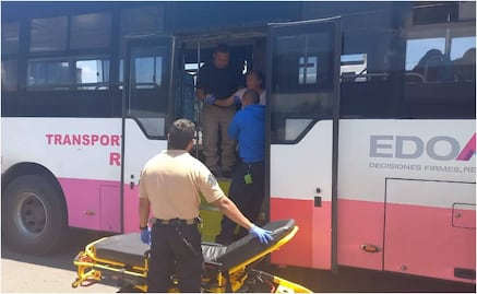 Chocan 2 unidades del Mexibús Línea 1, sobre avenida Central; hay 3 mujeres heridas