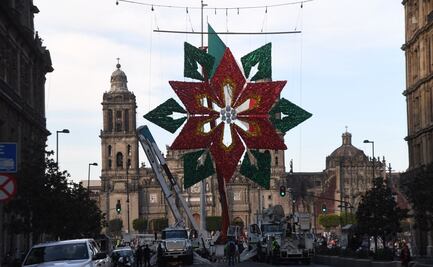 Llega el alumbrado navideño a calles del Zócalo capitalino