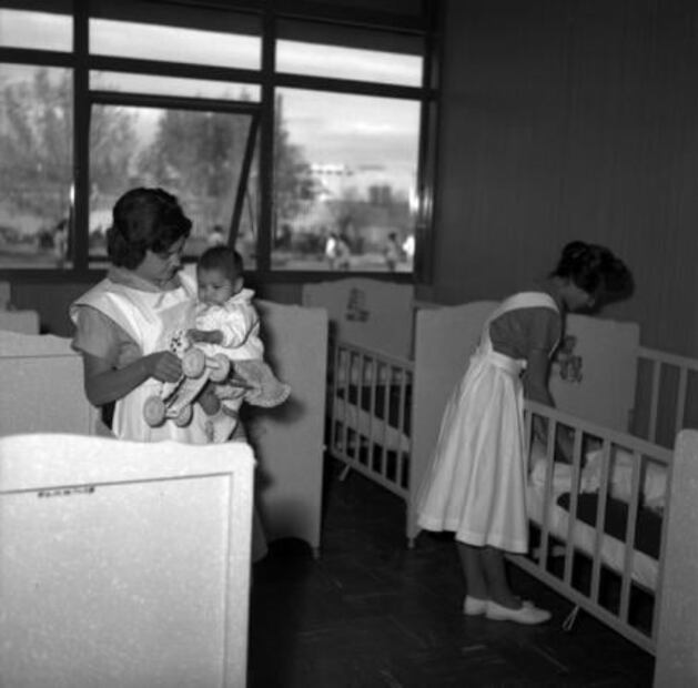 La historia de las nanas, las madres sustitutas