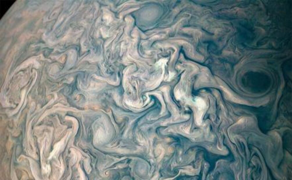 NASA captura dunas azules en Marte
