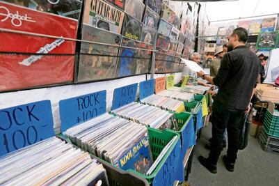 La nostalgia revive al disco de vinilo en plena era digital