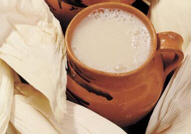 Atole de garbanzo, una bebida para las mañanas frías