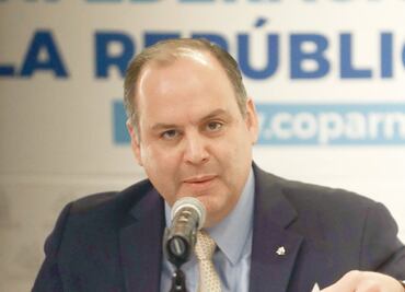 De Hoyos puede seguir en Coparmex un año más