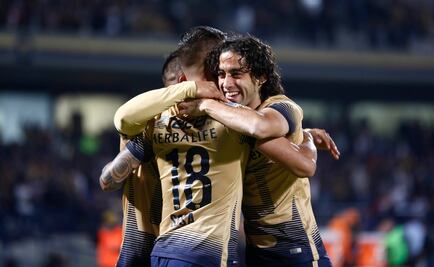 Britos aún entrena con la Sub-20 de Pumas