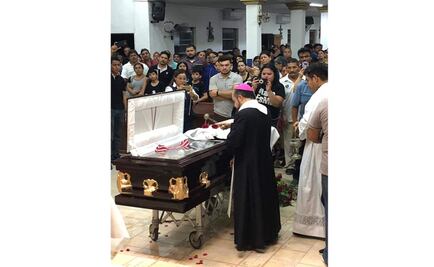 "El padre fue educado en el trabajo porque él lo decía con orgullo: su familia era pobre"