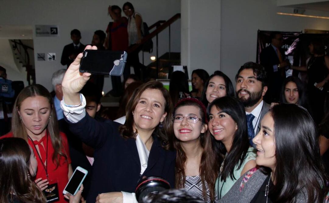 El TEPJF rechazó la impugnación de Margarita Zavala para acceder a más spots en radio y televisión. Foto: Twitter @Mzavalagc