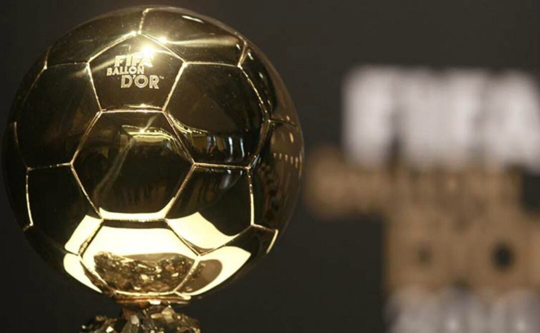 Lahm aclara en su artículo que no tiene nada en contra de Lionel Messi ni contra Cristiano Ronaldo ni contra Neymar pero agrega que le interesa preguntarse por aquello que realmente se premia con el Balón de Oro