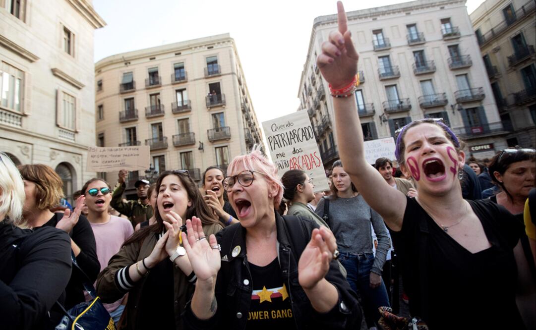 "No es abuso, es violación", protestan en España tras juicio a cinco jóvenes de "La manada"