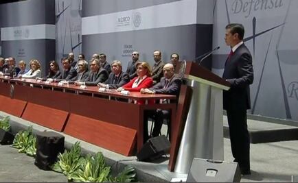 ​Pide Peña Nieto a abogados compromiso con nuevo sistema de justicia