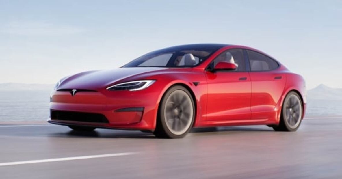 Trabaja en Tesla, puedes postularte a distancia