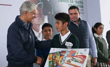 Reciben estudiantes 27 millones de libros de texto gratuitos en Edomex