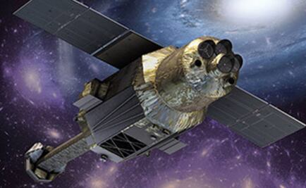 Japón lanza satélite para observar agujeros negros