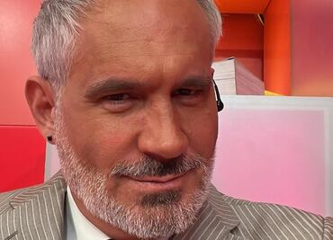 Arath apapacha a Anahí, luego de conflicto con Televisa