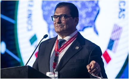 AMLO defiende a alto funcionario de la FGR por “palabra inadecuada” sobre producción de fentanilo