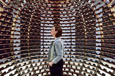 “La cultura del selfie normalizó la vigilancia” 