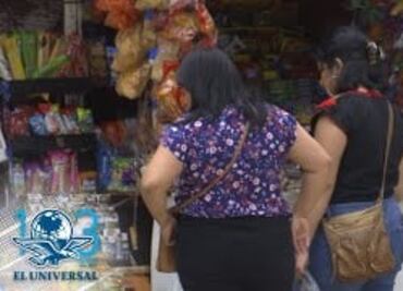 ¿Comería un jugo, un pastelito o barrita que tenga envoltura negra?