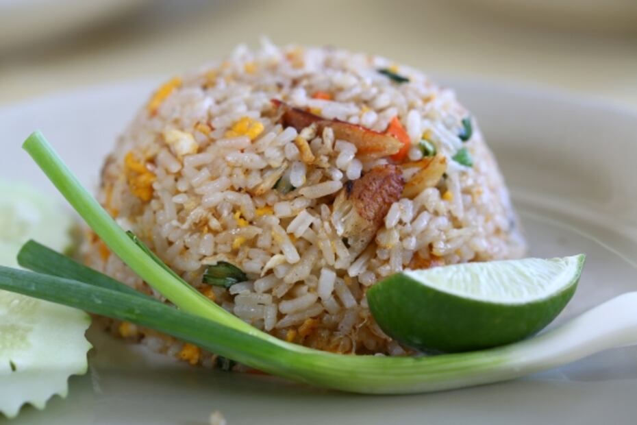 ¿Qué pasa si no lavas el arroz antes de cocinarlo?