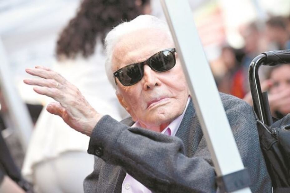 Famosos que han muerto en este 2020