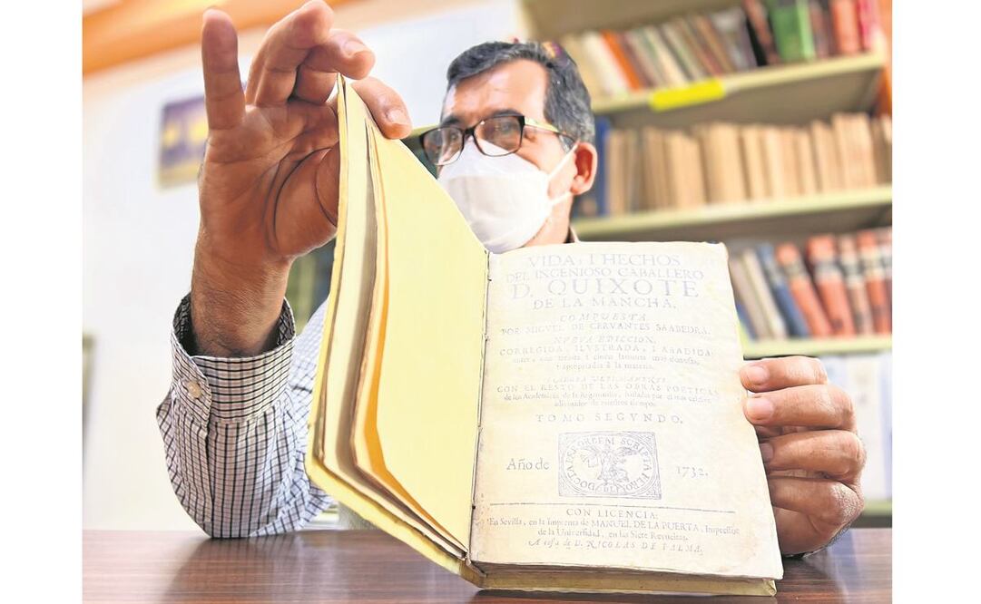 En la José Martí hay 14 colecciones especiales, una de Francisco J. Santa María, con el Quijote de 1732. Foto: Luma López / EL UNIVERSAL