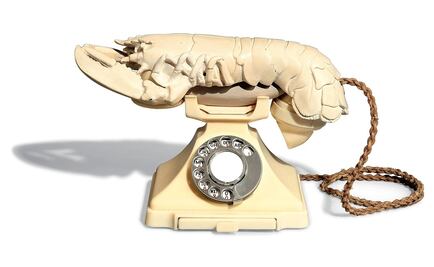 El "Teléfono Langosta" de Dalí no saldrá de Reino Unido