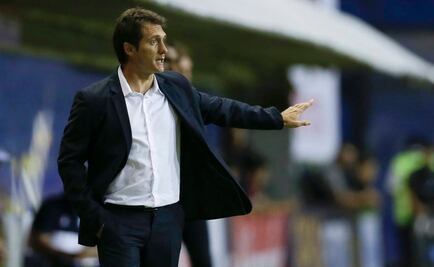 Barros Schelotto debuta con empate en Libertadores