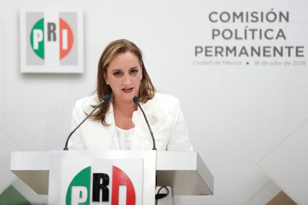 El pasado miércoles, Claudia Ruiz Massieu rindió protesta como encargada de la dirigencia nacional del tricolor. (ARCHIVO EL UNIVERSAL)