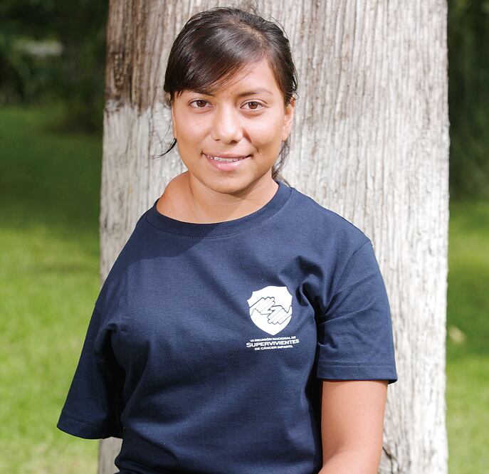 Paola está en constantes revisiones para que el cáncer no se le expanda (LUIS CORTÉS / EL UNIVERSAL)