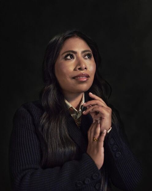Yalitza Aparicio comparte su nuevo look y manda un poderoso mensaje 
