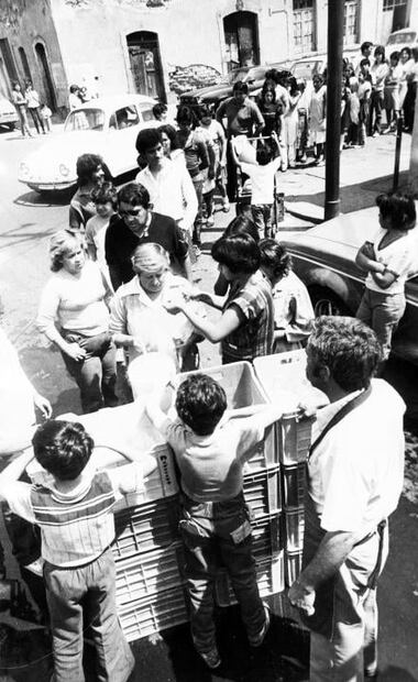Bebemos agua embotellada por el sismo del 85