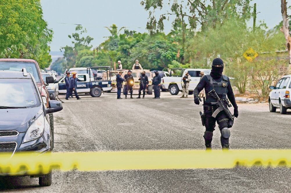Re fuerzo. El sábado pasado el gobernador Carlos Mendoza anunció el arribo de mil militares más para frenar la inseguridad en el estado. (ARCHIVO EL UNIVERSAL)