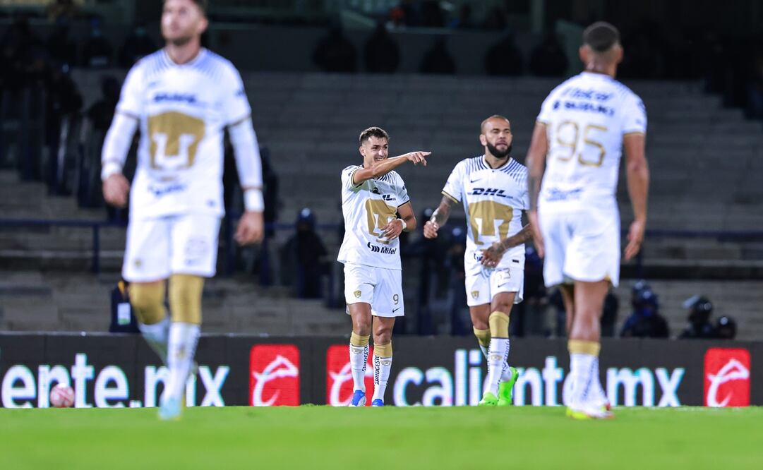 Juan Dinenno celebrando gol con Pumas - FOTO: Imago7