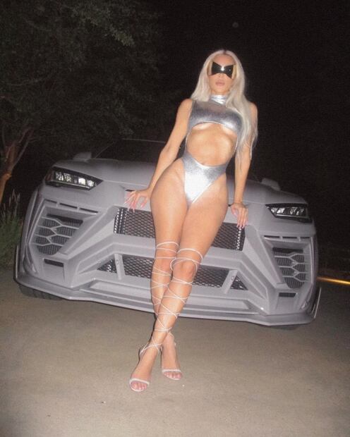 Los 3 trajes de baño con los que Kim Kardashian se llevó todas las miradas en 2022