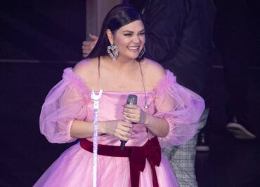 ¿Qué pasó con el primer hijo de Yuridia?, ella responde a cibernauta que asegura que lo abandonó