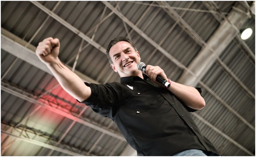 Adrián de la Garza aseguró que las pruebas presentadas en su contra son falsas y defenderá la contienda del pasado 2 de junio. Foto: @AdrianDeLaGarza