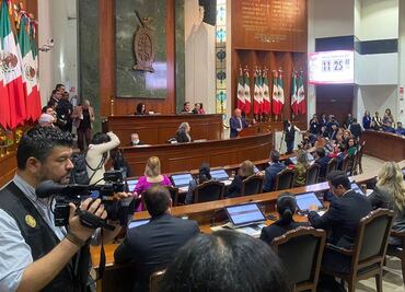 Ya no es "día del gobernador", dice Rubén Rocha en primer informe de gobierno