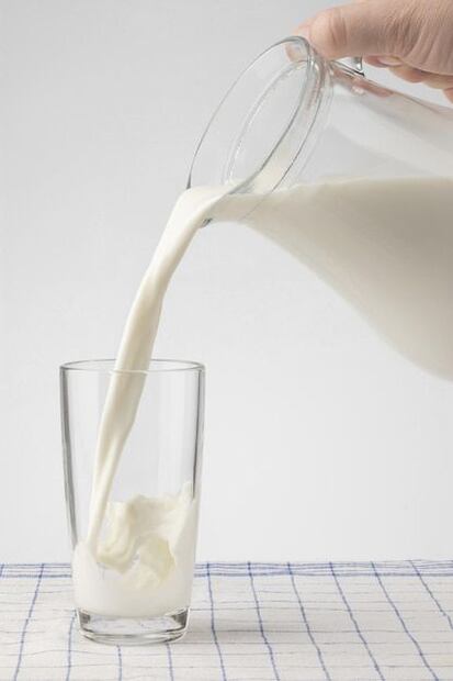 La leche puede ser reemplazado por otros alimentos igualmente nutritivos. Fuente: Freepik.
