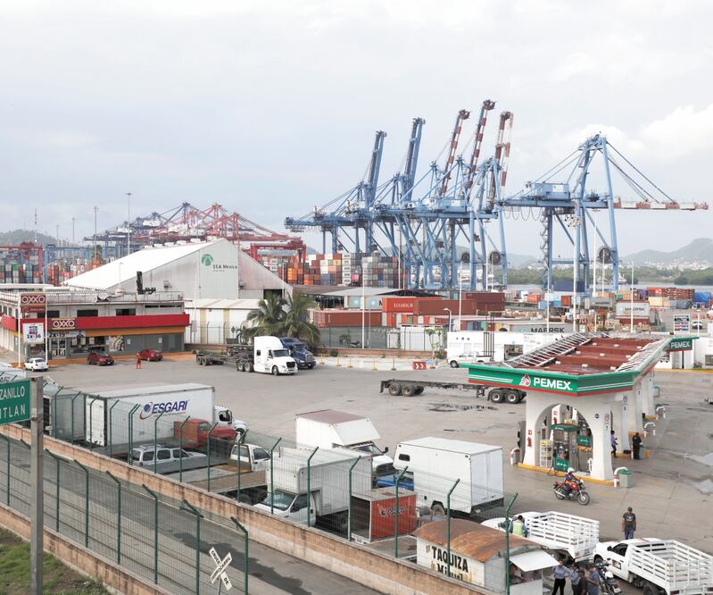 La Fiscalía General de la República (FGR) reveló que estaban en marcha investigaciones contra las API, entre ellas la del Puerto de Manzanillo. ARCHIVO EL UNIVERSAL