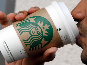 Con #AdiósStarbucks promueven en redes evitar marcas de EU