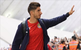 Chivas se despide de Isaac Brizuela tras 11 años en el equipo y le dedica emotivo mensaje