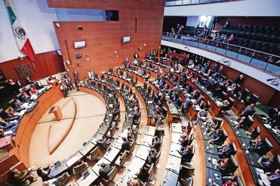 Senado avala dictamen de candidatos a fiscal 