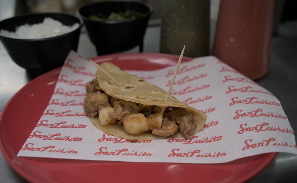 Prueba los auténticos tacos mañaneros en San Luisito Taquería. Foto: cortesía