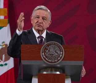 No descarta AMLO crear fiscalía para atender feminicidios