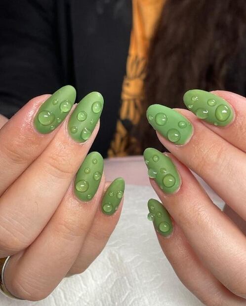 Diseños de uñas 3D que serán la tendencia más original en 2022 