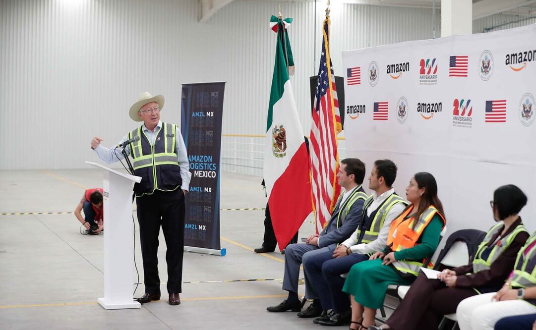 Embajador de los Estados Unidos en México, Ken Salazar, en la inauguración de la Estación de Entrega 'Amazon DXX1'. Foto: Diego Simón Sánchez/EL UNIVERSAL