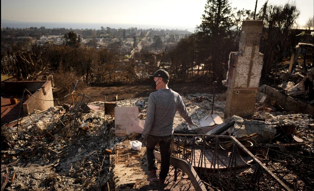 El departamento de bomberos de California afirmó el viernes 31 de enero de 2025 en su página web que los dos fuegos que devastaron la ciudad de Los Ángeles estaban controlados al 100%. Foto: AP