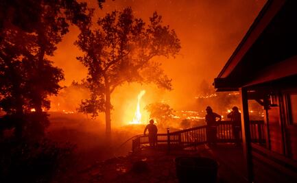 California pide ayuda ante incendios que obligan a evacuar a miles de personas