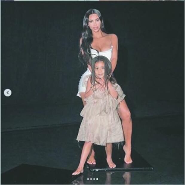 Reglas asombrosas de las mamás Kardashian