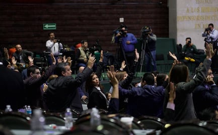 Diputados de Morena piden a AMLO realizar Congreso Nacional o "habrá crisis"